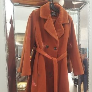 Badgley mischka Coat